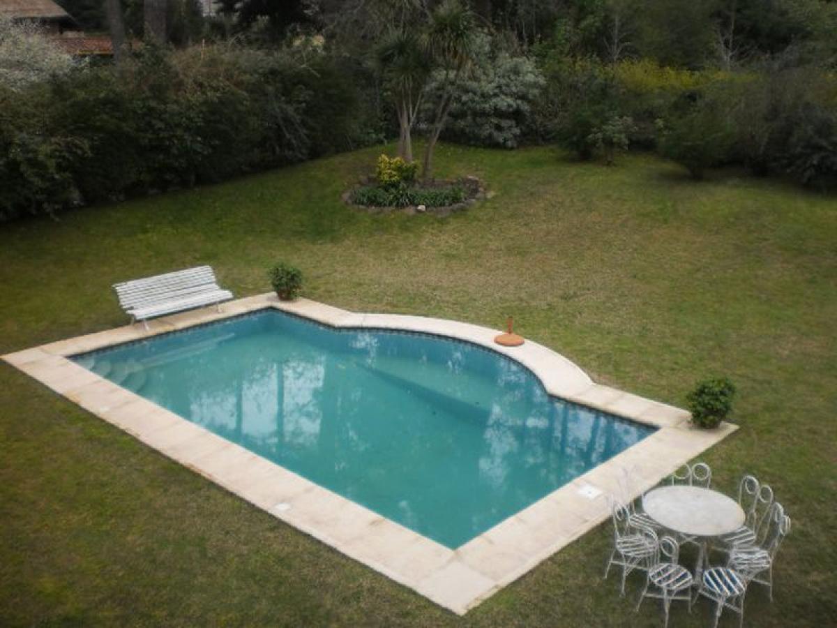 4 bedrooms House in Maldonado, Uruguay No. 8260