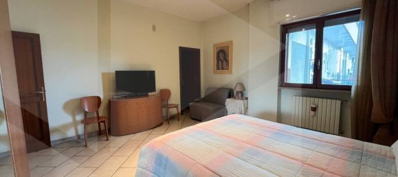 Apartamento T2 em Bari, Italy N.º 23796 19