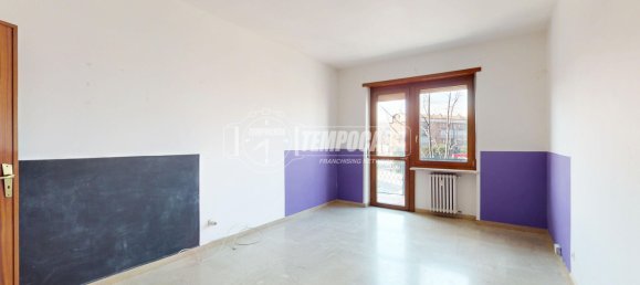 2 bedrooms Apartment in Settimo Torinese, Italy No. 170040 2