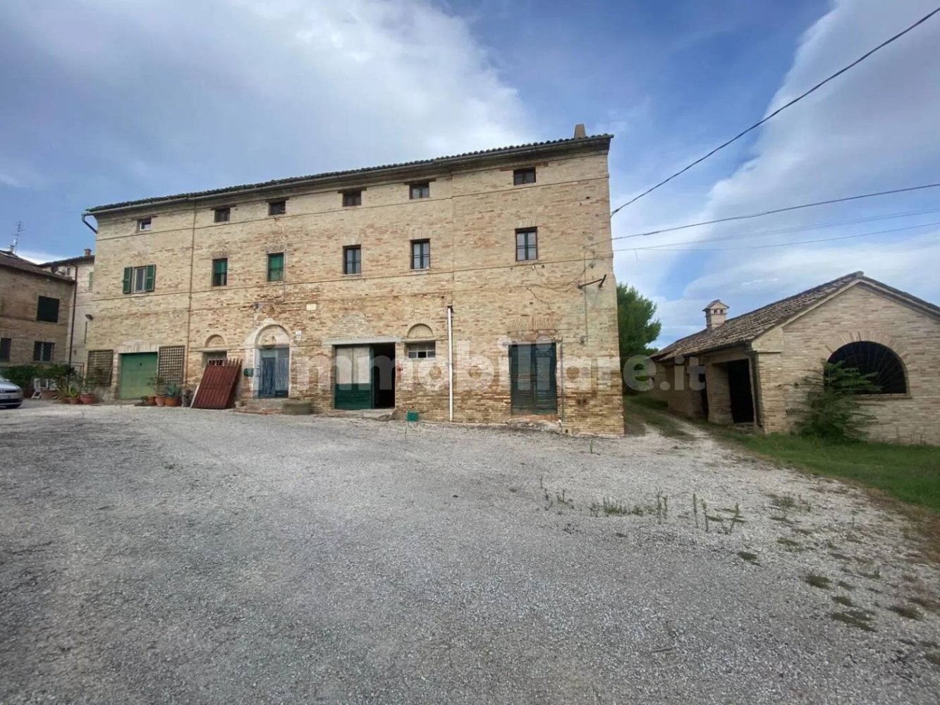 Villa de 12 dormitorios en Macerata, Italy No. 128933