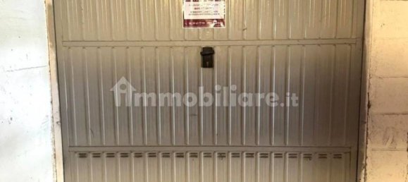  مرآب في Rome, Italy 30متر مربع رقم 272930 3