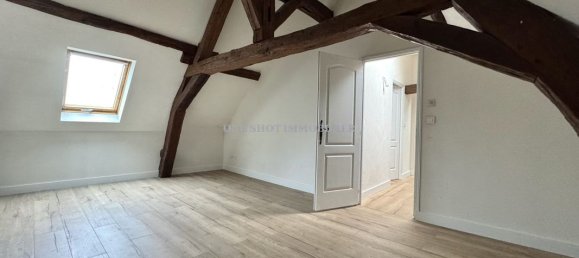 3 bedrooms House in Saint-Jean-de-la-Ruelle, France No. 332932 8