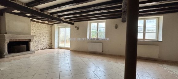 3 bedrooms House in Saint-Jean-de-la-Ruelle, France No. 332932 4