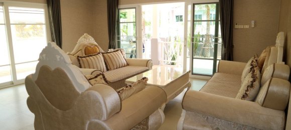 5 bedrooms Cafe / restaurant in Pattaya, Thailand No. 3306 22