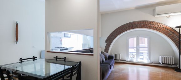 2-Zimmer Wohnung in Milan, Italy, Nr. 336896 3