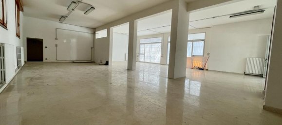 Propriété commerciale à Carpi, Italy 152m² No. 85506 3