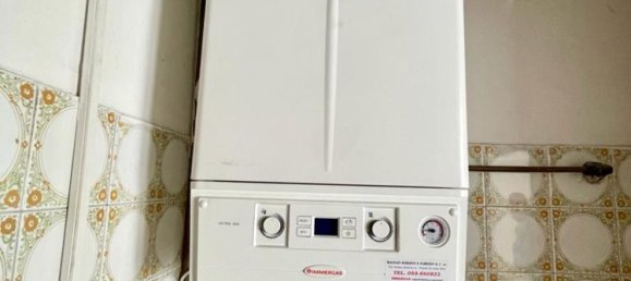 Propriété commerciale à Carpi, Italy 152m² No. 85506 6