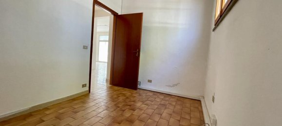 Propriété commerciale à Carpi, Italy 152m² No. 85506 7