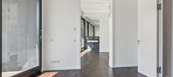 Apartamento de 4 divisões em Mitte, Germany N.º 323193 21