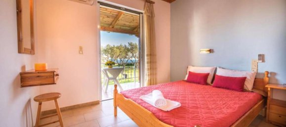 12 chambres hôtel à vendre à Zakynthos, Ionian Islands, Peloponnese, Western Greece and the Ionian, Greece № 8599 10