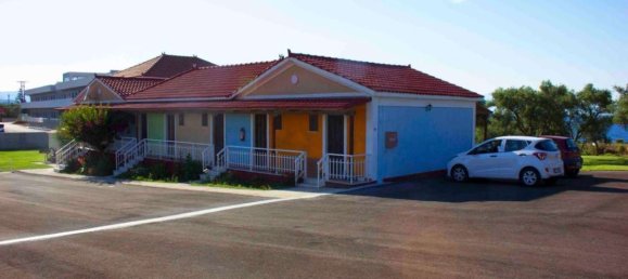 12 chambres hôtel à vendre à Zakynthos, Ionian Islands, Peloponnese, Western Greece and the Ionian, Greece № 8599 3