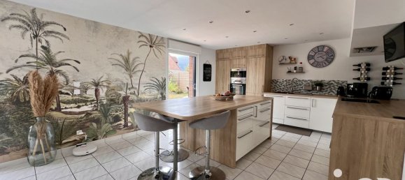 5 bedrooms House in Gondecourt, France No. 316297 8