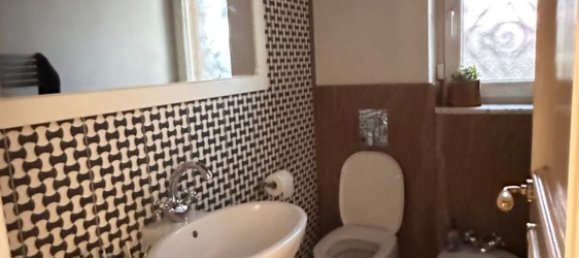 7-Zimmer Haus in Rome, Italy, Nr. 44092 42