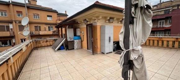 7-Zimmer Haus in Rome, Italy, Nr. 44092 21