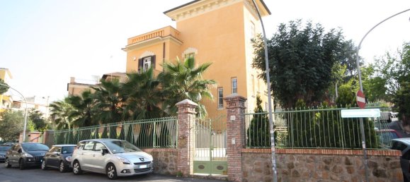 7-Zimmer Haus in Rome, Italy, Nr. 44092 15