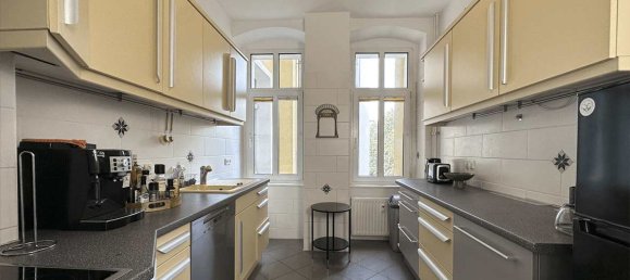 3 bedrooms Building in Mitte, Germany No. 71851 5