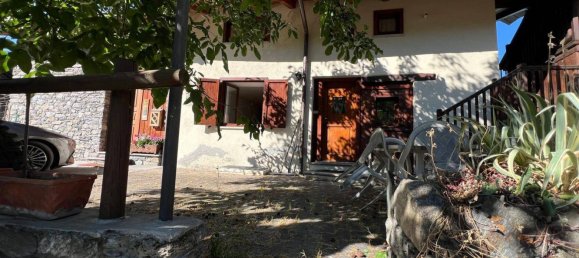 3 bedrooms Apartment in La Salle, Italy No. 331992 3