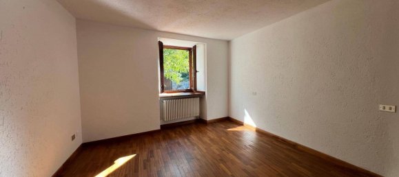 3 bedrooms Apartment in La Salle, Italy No. 331992 6