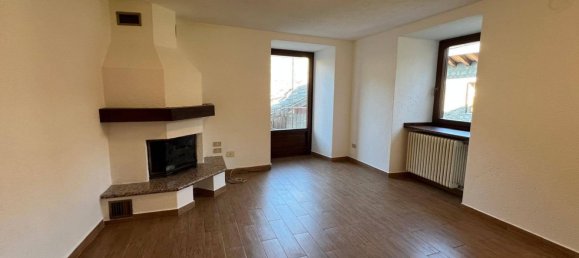 3 bedrooms Apartment in La Salle, Italy No. 331992 5
