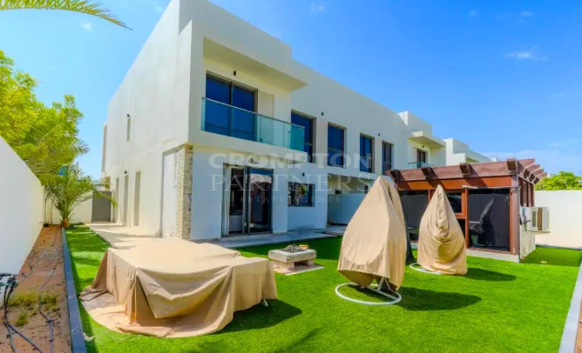 4 bedrooms Villa in Yas Island, UAE No. 67467