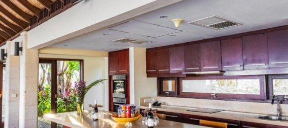 6 Schlafzimmer Villa in South Kuta, Indonesia, Nr. 2993 12