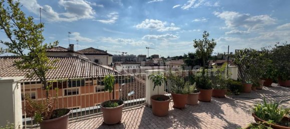 3 bedrooms Penthouse in Treviso, Italy No. 278304 13