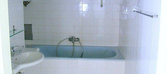 2 rooms Apartment in Vienna, Austria No. 37725 6