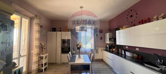 4 rooms House in Rosignano Marittimo, Italy No. 19135 6