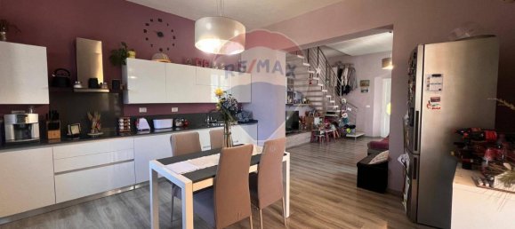 4 rooms House in Rosignano Marittimo, Italy No. 19135 7