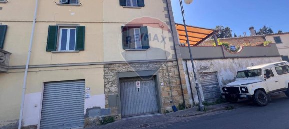 4 rooms House in Rosignano Marittimo, Italy No. 19135 40