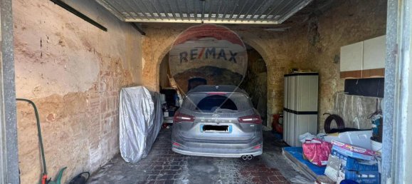 4 rooms House in Rosignano Marittimo, Italy No. 19135 38