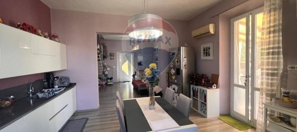 4 rooms House in Rosignano Marittimo, Italy No. 19135 10