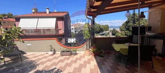 4 rooms House in Rosignano Marittimo, Italy No. 19135 15