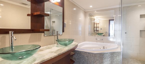 3 bedrooms Apartment in World Trade Center, UAE No. 18697 18