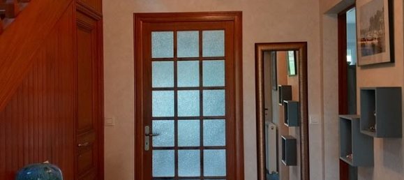 6 bedrooms House in Saint-Quay-Perros, France No. 195626 4