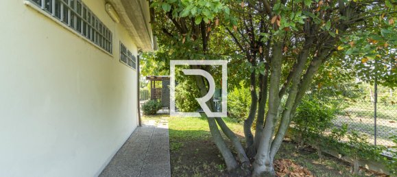 3 Schlafzimmer Villa in Cesena, Italy, Nr. 118434 5