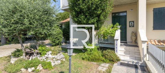 3 Schlafzimmer Villa in Cesena, Italy, Nr. 118434 2