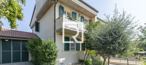 3 غرف نوم فيلا في Cesena, Italy رقم 118434 40