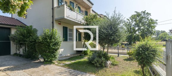 3 Schlafzimmer Villa in Cesena, Italy, Nr. 118434 3