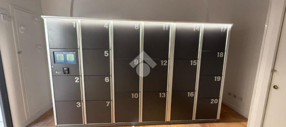 1 room Commercial property in Rome, Italy No. 204850 5