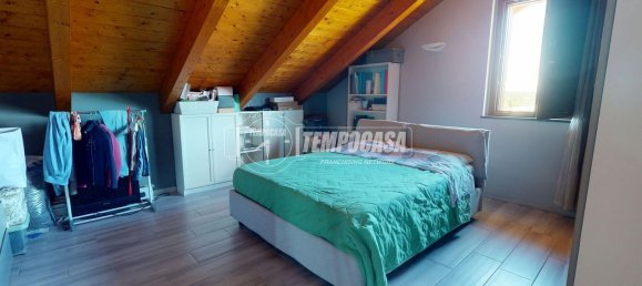 4 bedrooms Duplex in Brandizzo, Italy No. 340457 13