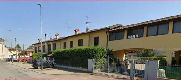 6 rooms House in Roncaro, Italy No. 286226 3