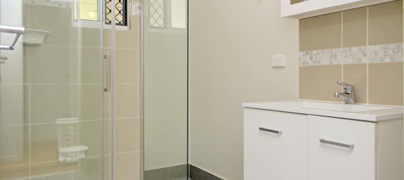 3 bedrooms House in Nome, Australia No. 860 8