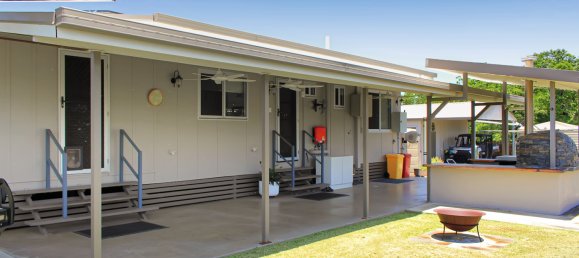 3 bedrooms House in Nome, Australia No. 860 2