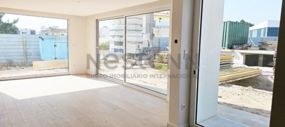 4 bedrooms House in Torres Vedras, Portugal No. 148380 14