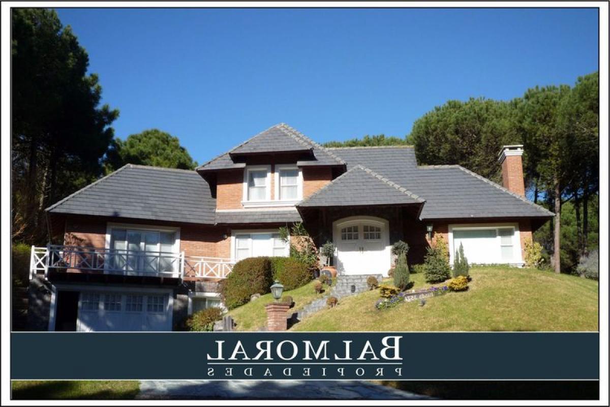 4 Schlafzimmer Haus in Mar del Plata, Argentina, Nr. 82818