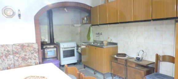 6 rooms House in Pomarance, Italy No. 158788 12