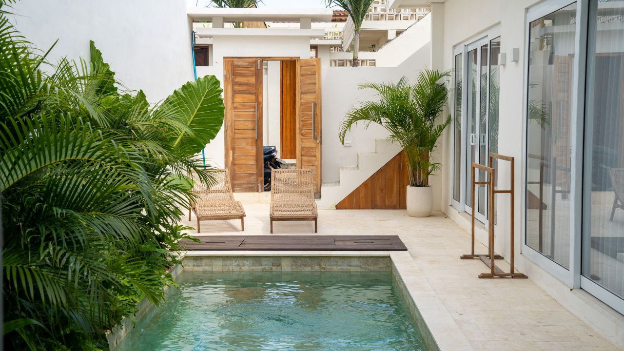 2 bedrooms Villa in Kuta, Indonesia No. 2545