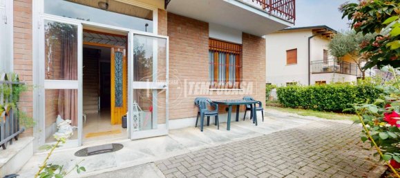 Дом с 3 спальнями в Карпи, Италия № 374739 24