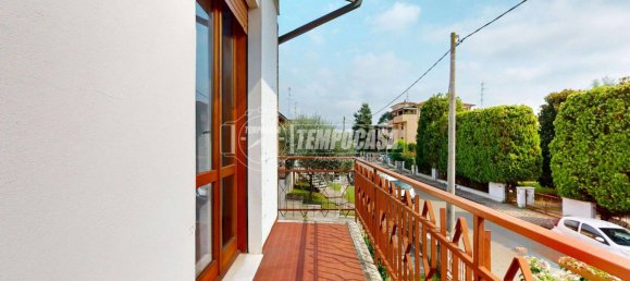 Дом с 3 спальнями в Карпи, Италия № 374739 15